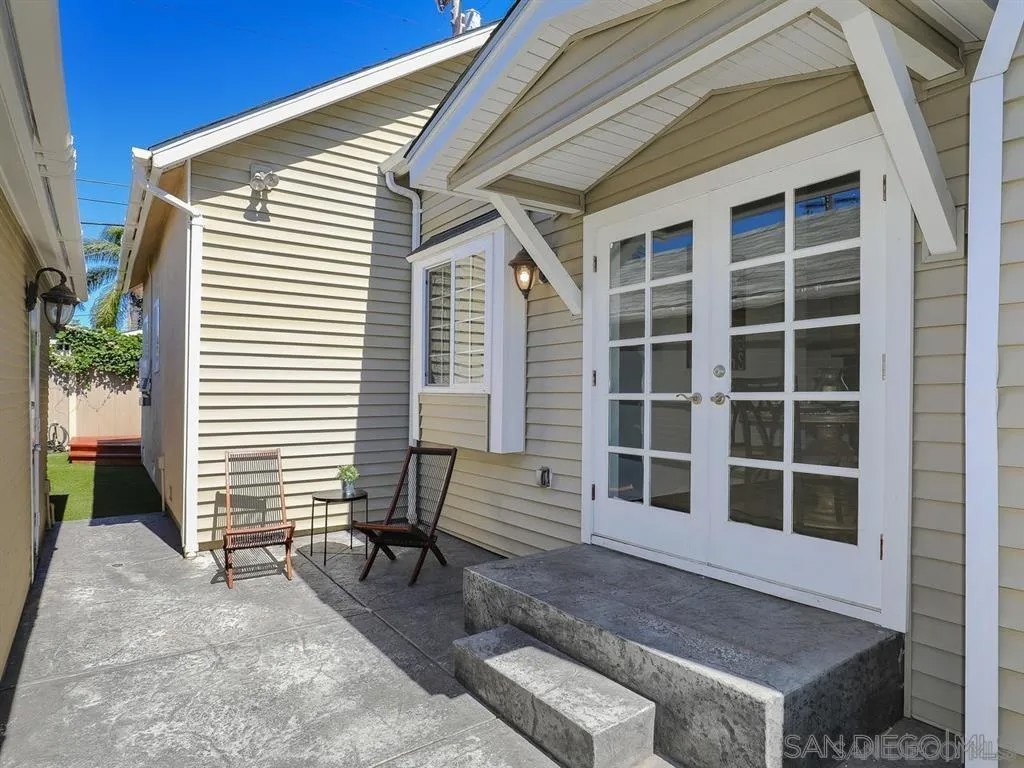 4463 Bancroft Street