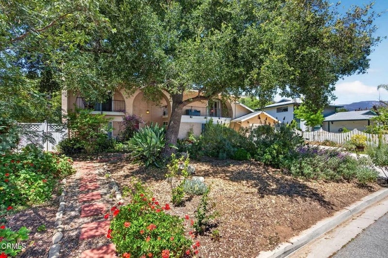 883 Moreno Drive