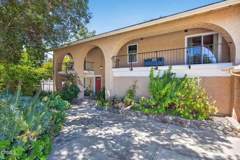883 Moreno Drive