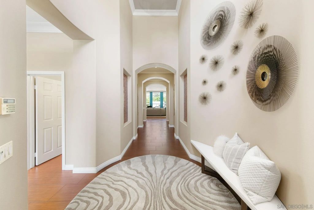 Photo of 10788 Edenoaks St, San Diego, CA 92131 (MLS # 260008653)