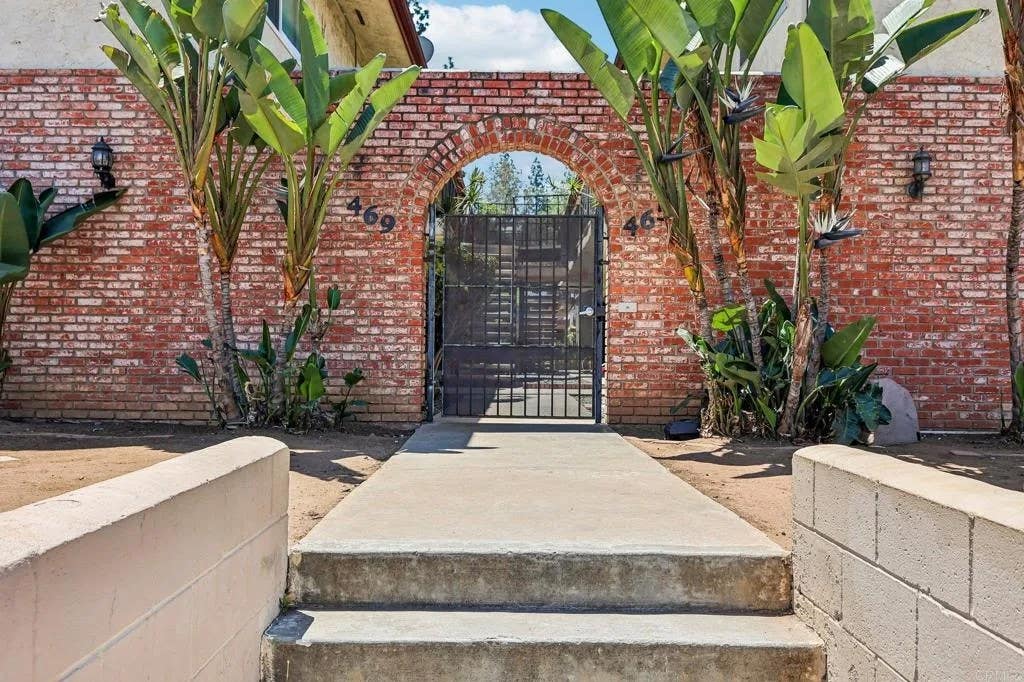 Photo of 465 E Bradley Avenue #3, El Cajon, CA 92021 (MLS # PTP2605481)