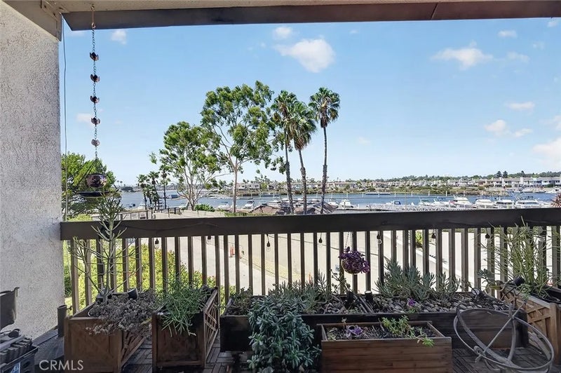 5201 S Marina Pacifica Drive South