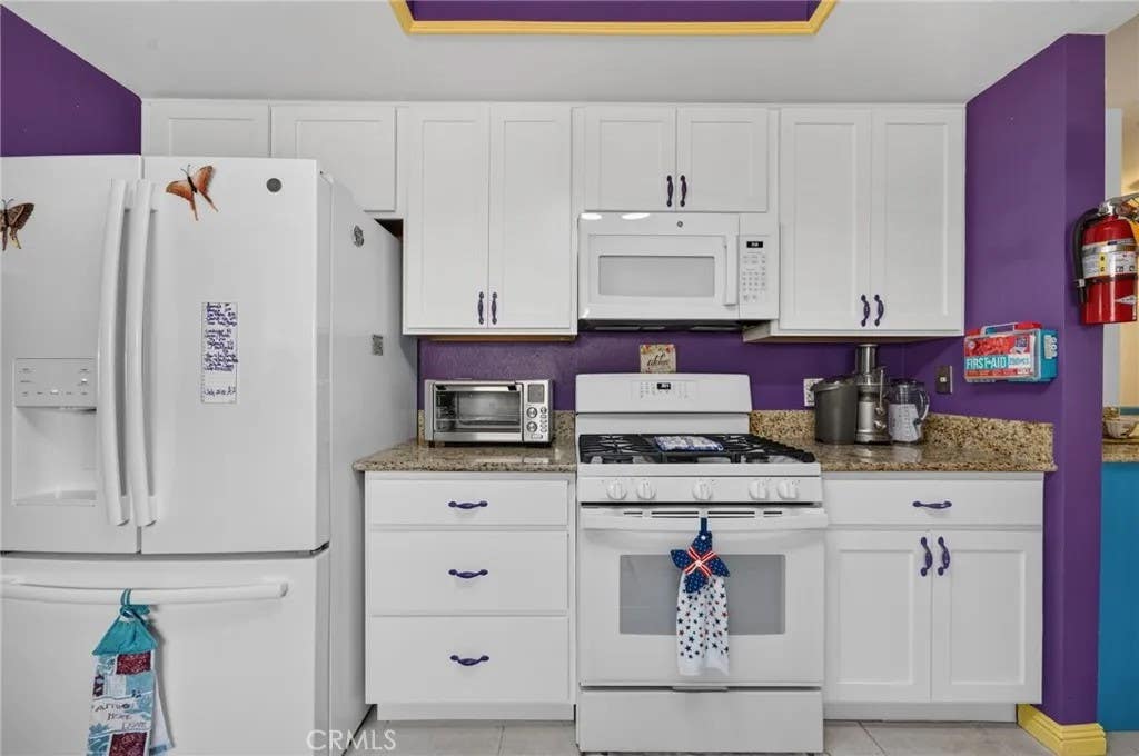 Photo of 4881 Tarragon DR, Oceanside, CA 92057 (MLS # SW26149104)