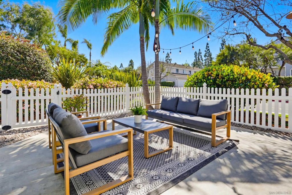 Photo of 1319 Statice Ct, Carlsbad, CA 92011 (MLS # 260006518)