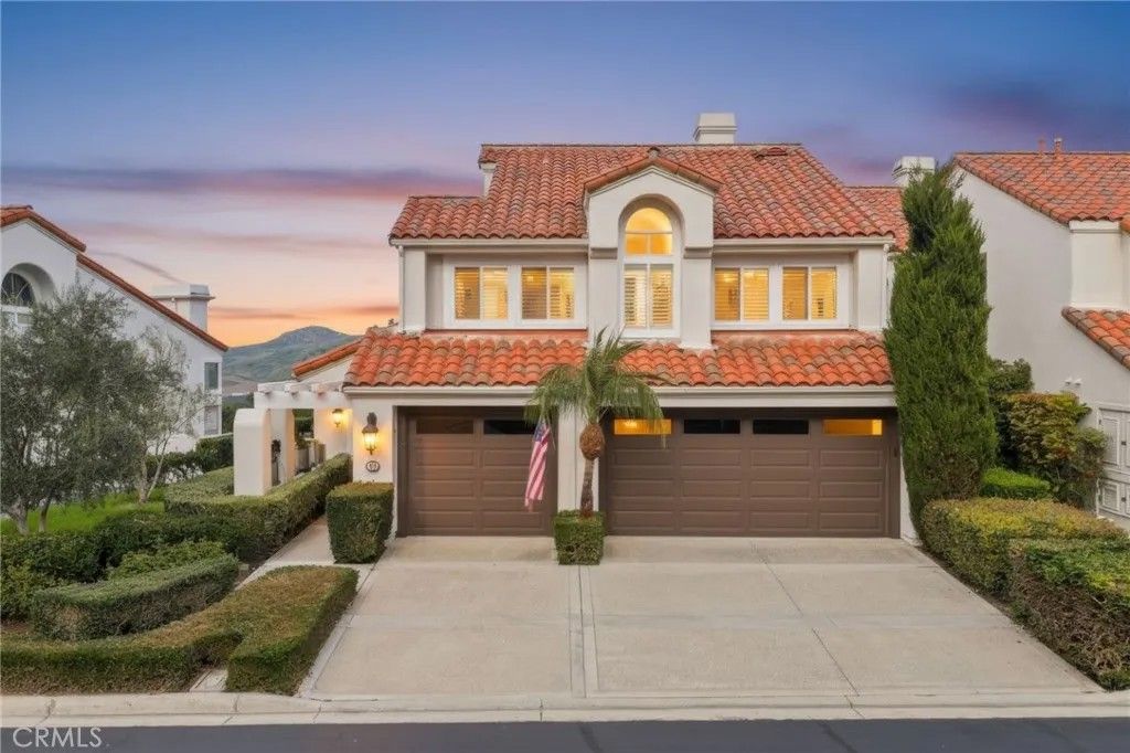 Photo of 27 Mirador, Irvine, CA 92612 (MLS # OC26017299)