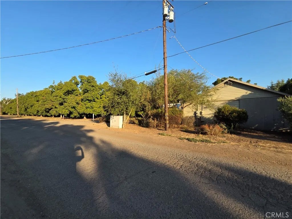 Photo of 24011 Bray AVE, Red Bluff, CA 96080 (MLS # SN26212523)