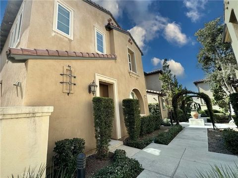 Photo of 231 W Cork Tree Dr, Orange, CA 92865 (MLS # OC26045557)