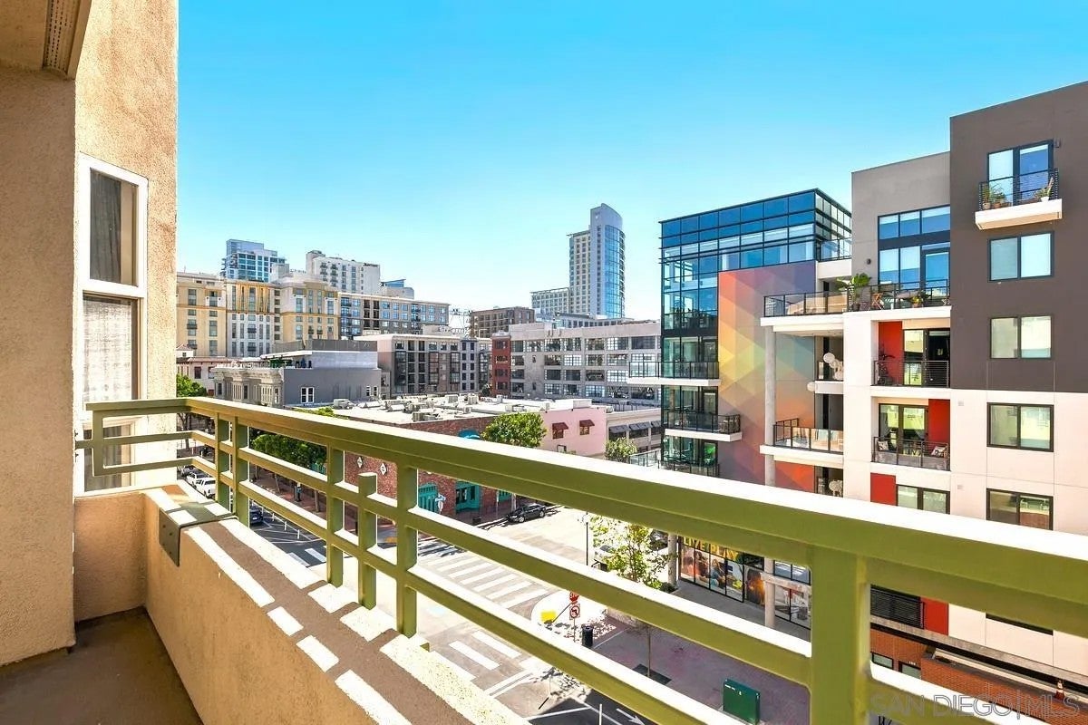 330 J St 507