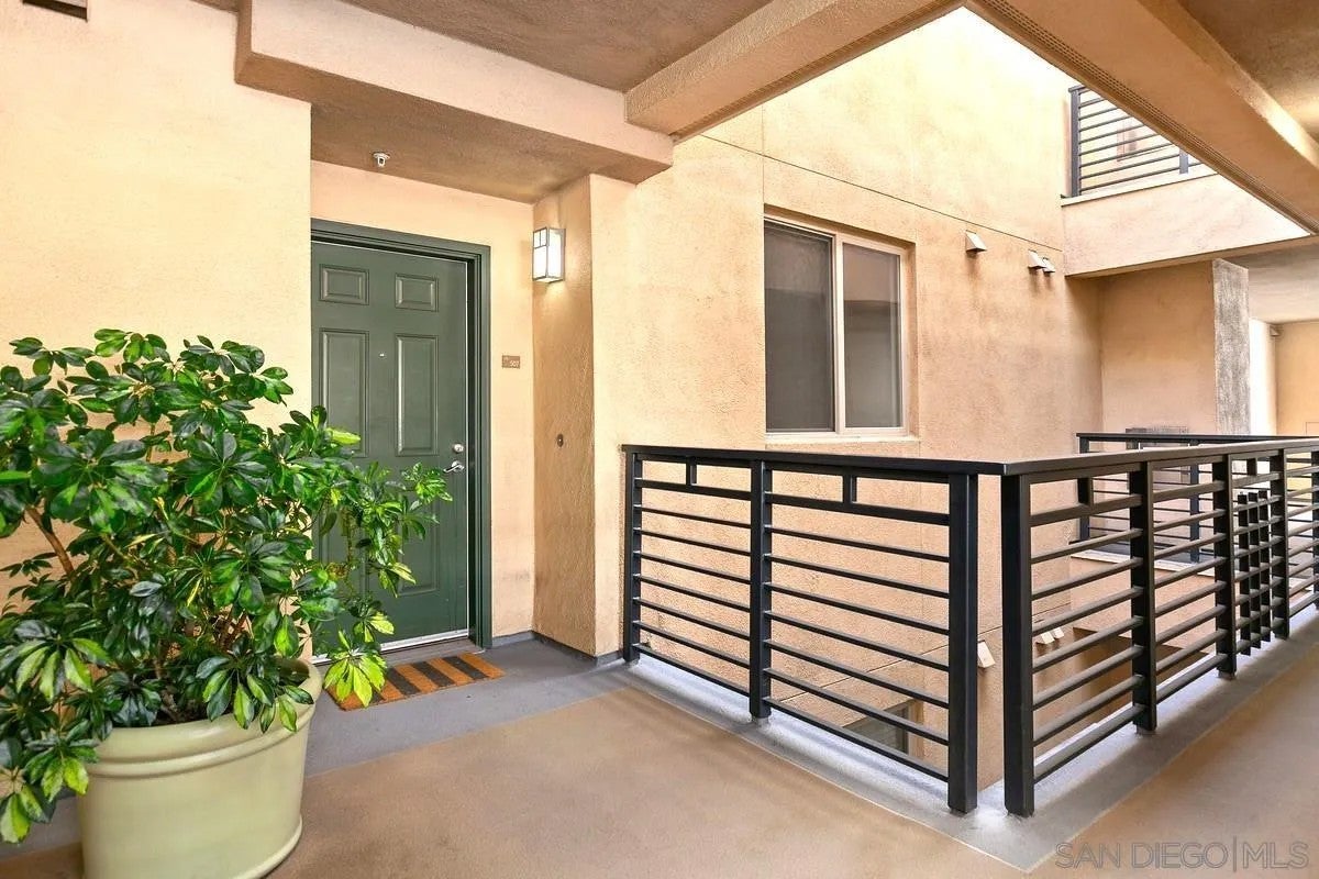 330 J St 507