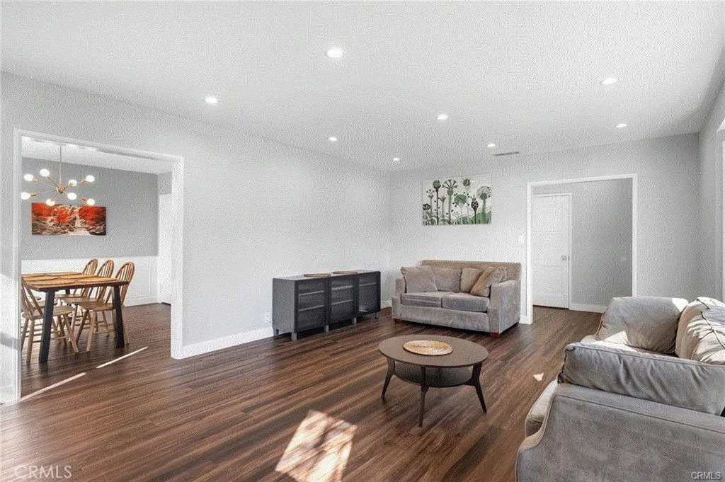 505 Cambridge Drive