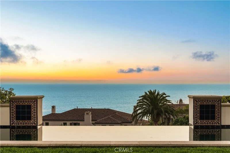 24 Scenic Bluff