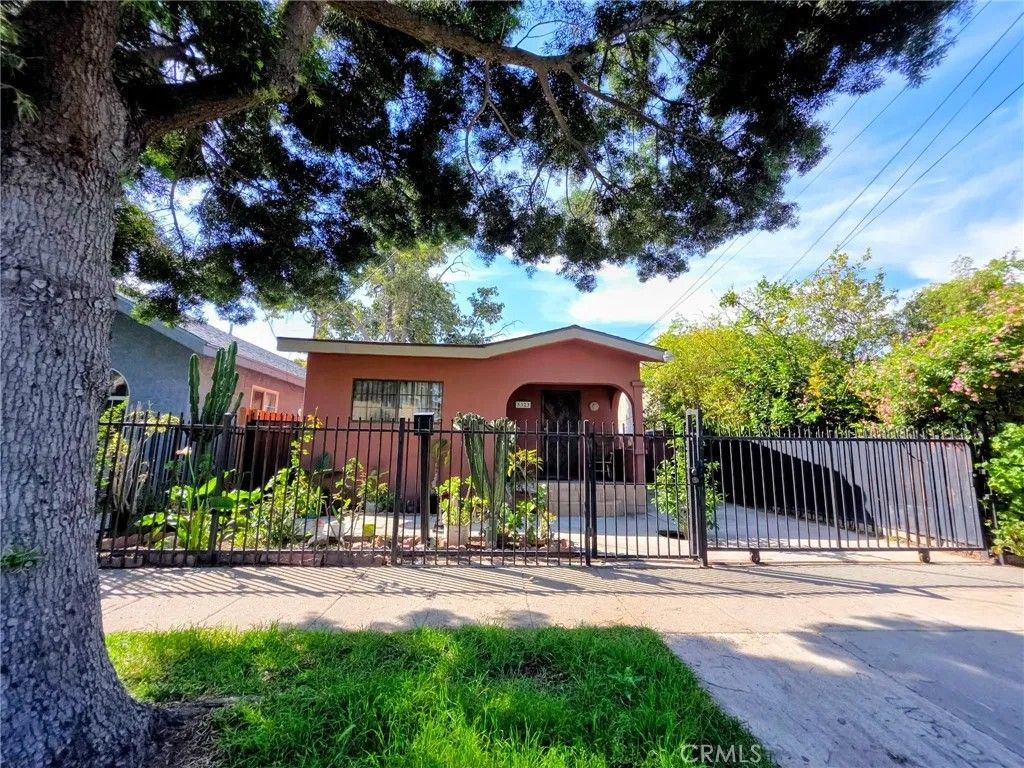 Photo of 5323 Latham St, Los Angeles, CA 90011 (MLS # NP26039480)
