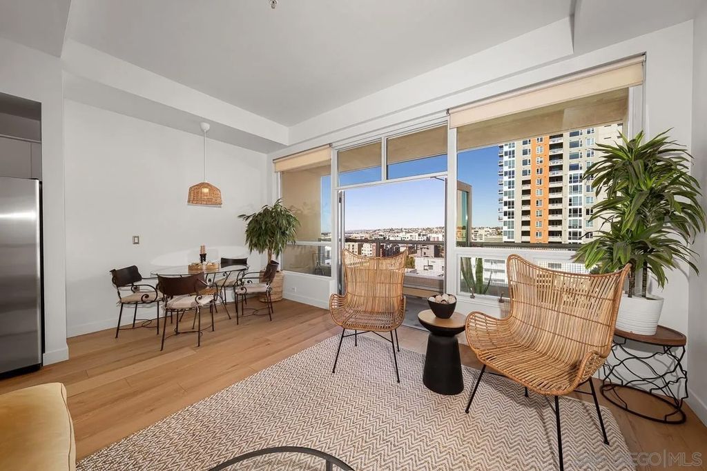 Photo of 350 W Ash St #903, San Diego, CA 92101 (MLS # 2600729)