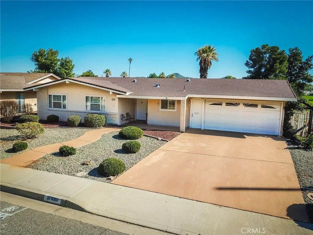 Photo of 27830 Grosse Point, Menifee, CA 92586 (MLS # IV26021590)