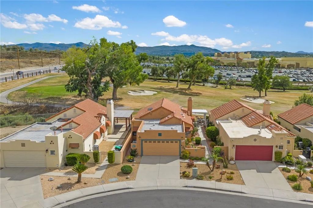 Photo of 1856 Carrera Dr, San Jacinto, CA 92583 (MLS # SW25235060)