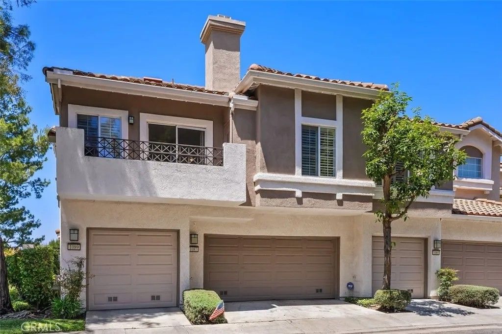 Photo of 1089 S Daybreak Court, Anaheim Hills, CA 92808 (MLS # PW26098525)