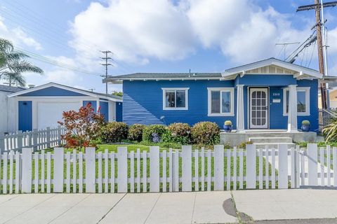 Photo of 3320 Orange Avenue, San Diego, CA 92104 (MLS # 260010497)