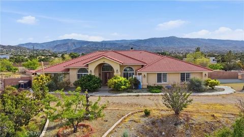 Photo of 2777 Brawley Rd, Pinon Hills, CA 92372 (MLS # CV26090925)