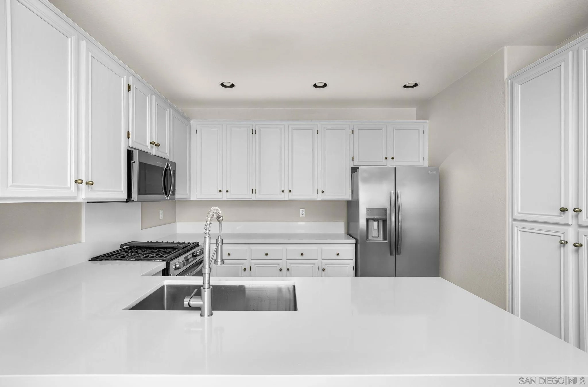 3739 Carmel View Rd 1