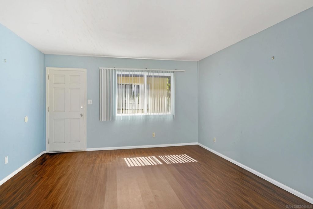 Photo of 557-59 Florida Street, Imperial Beach, CA 91932 (MLS # 250041791)