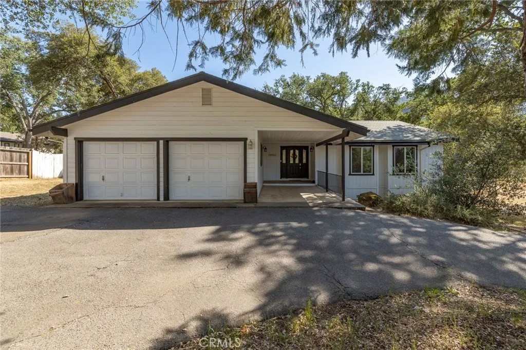 48866 Rock Point Road