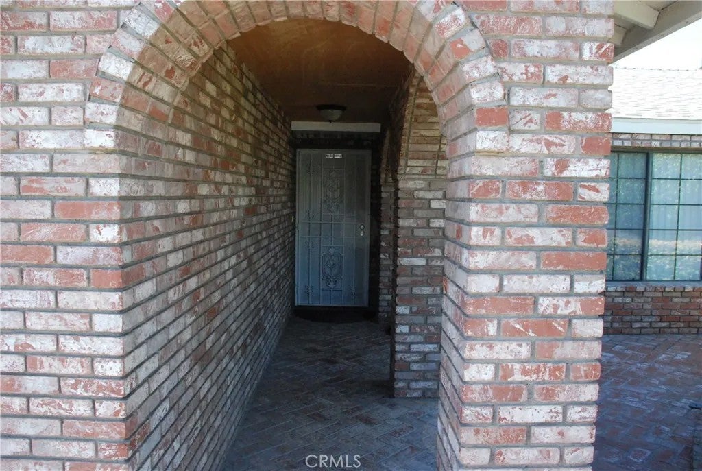 1098 Leslie Court