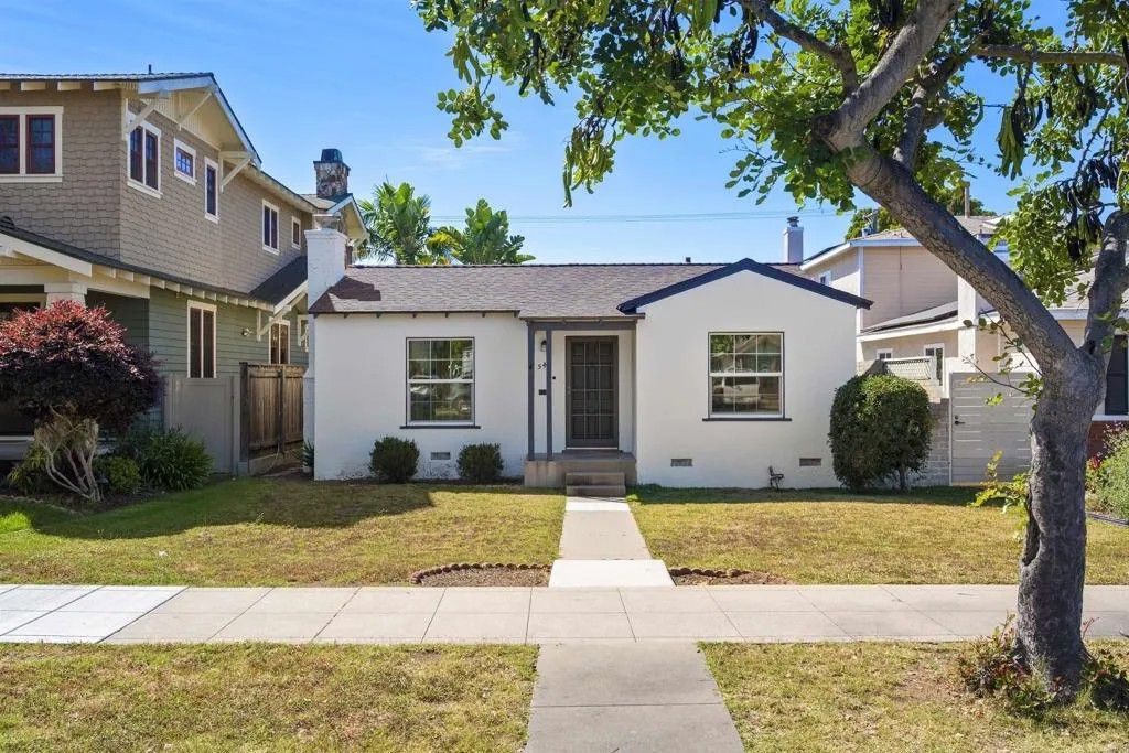 Photo of 540 H Avenue, Coronado, CA 92118 (MLS # NDP2603988)