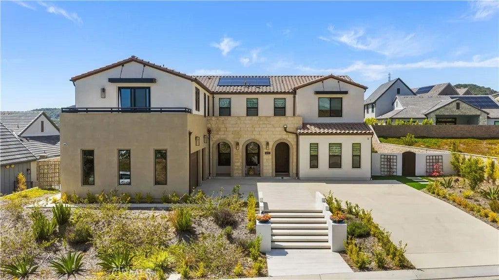 Photo of 18331 Creek Canyon, Silverado, CA 92676 (MLS # OC26084877)