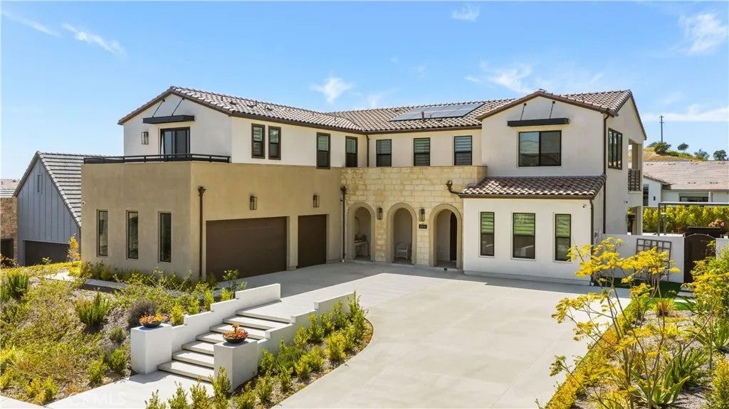 Photo of 18331 Creek Canyon, Silverado, CA 92676 (MLS # OC26084877)