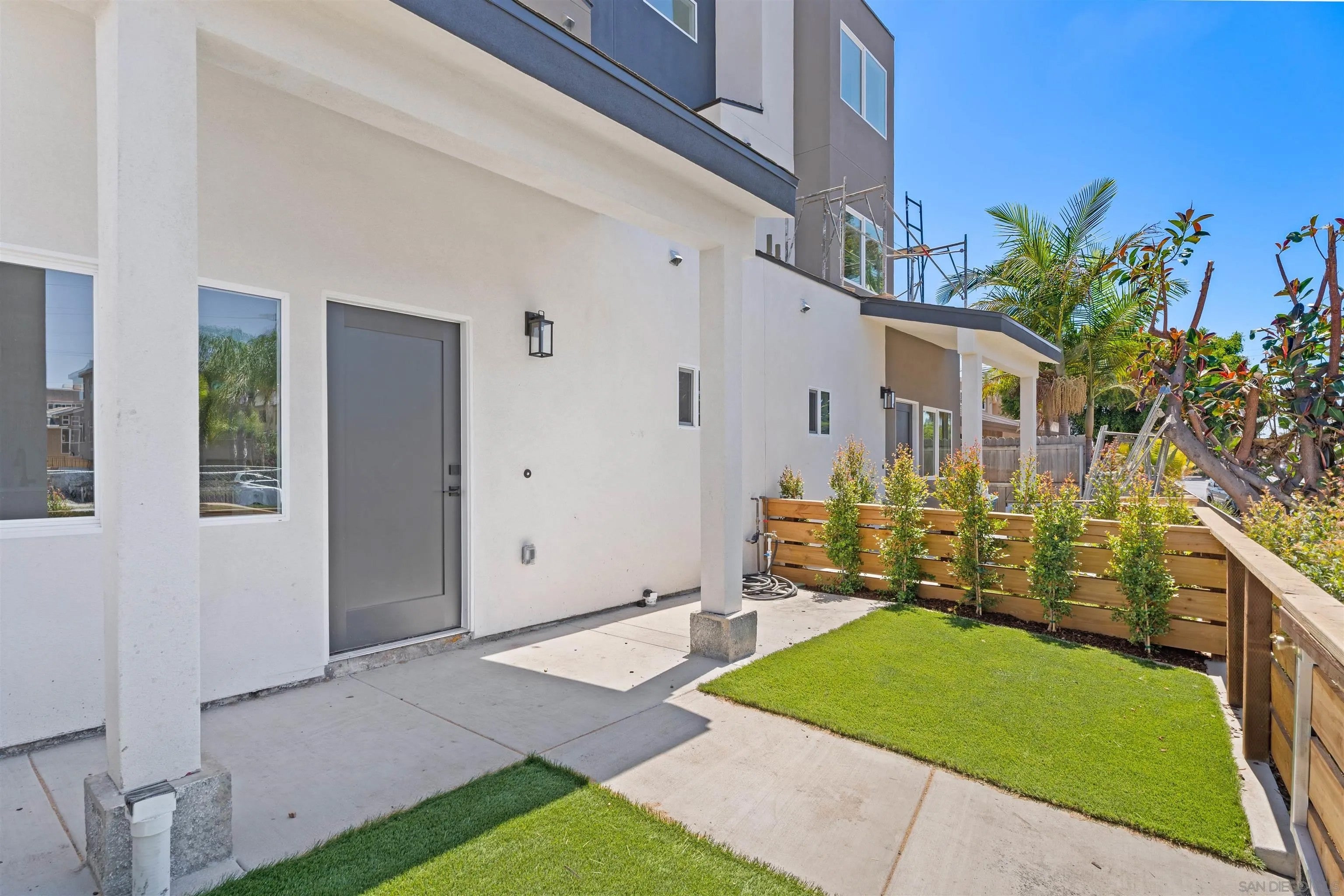 2139 Balboa Ave