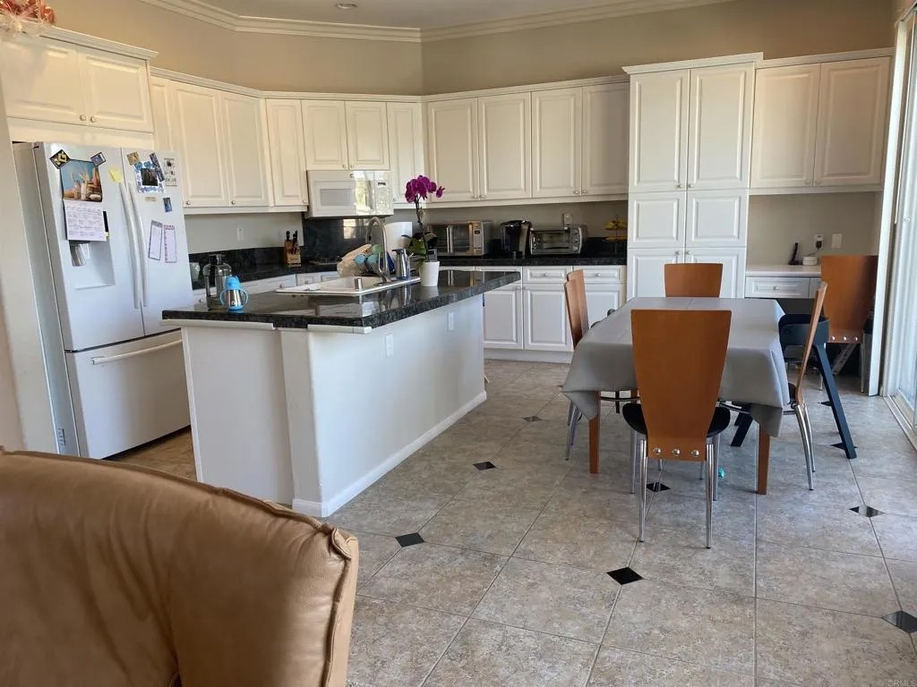 10992 Clovehurst Way