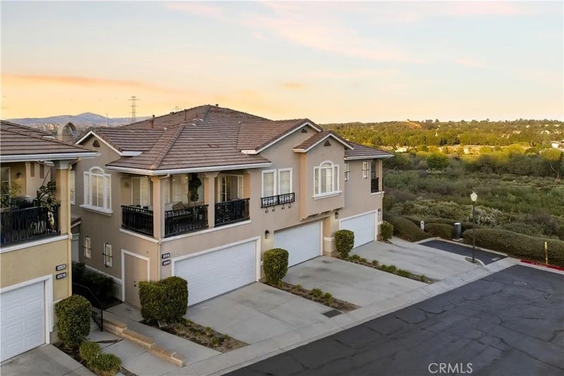 24157 Arrowhead Court