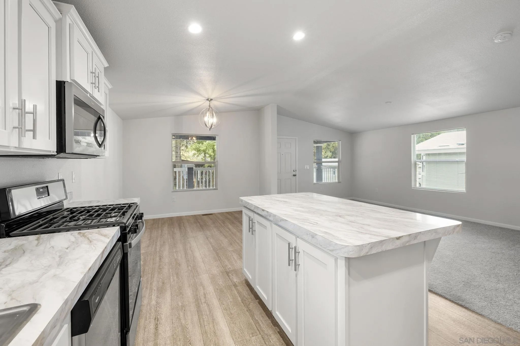 22899 Byron Rd SPC 78