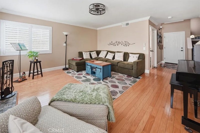 28828 Loretta Lane