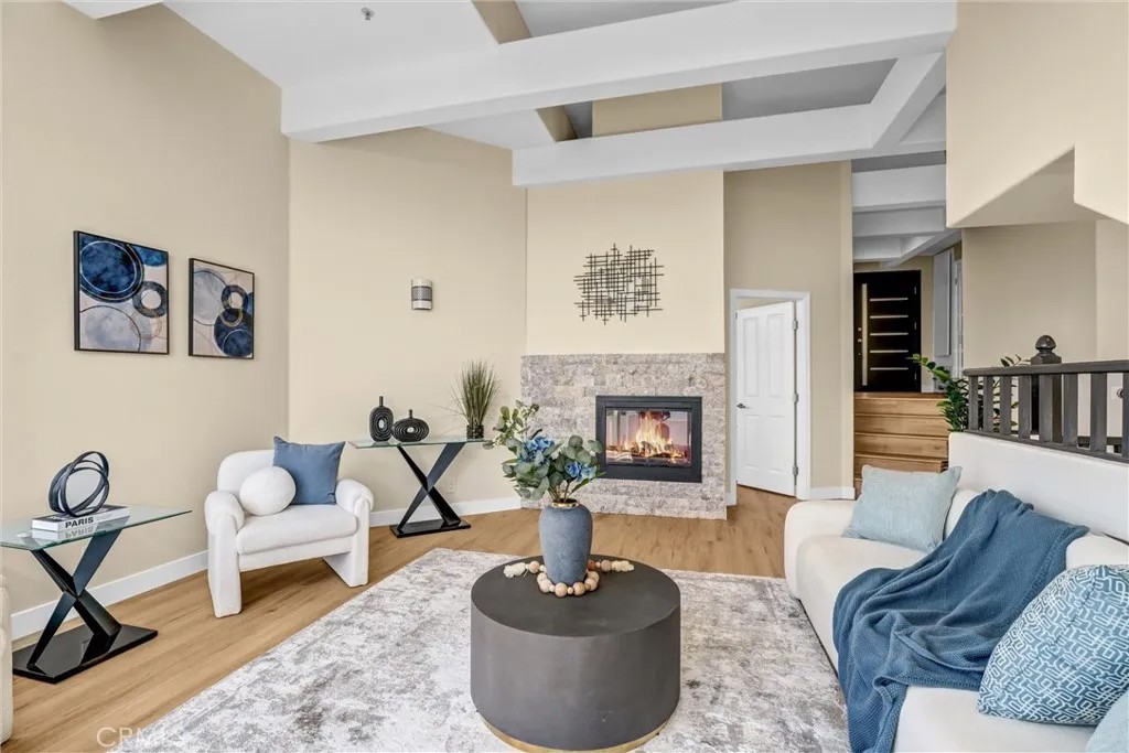 881 Mount Washington Dr