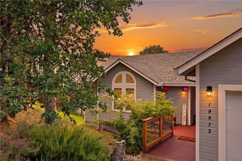 Photo of 19972 Jigsaw Rd, Hidden Valley Lake, CA 95467 (MLS # LC26094801)