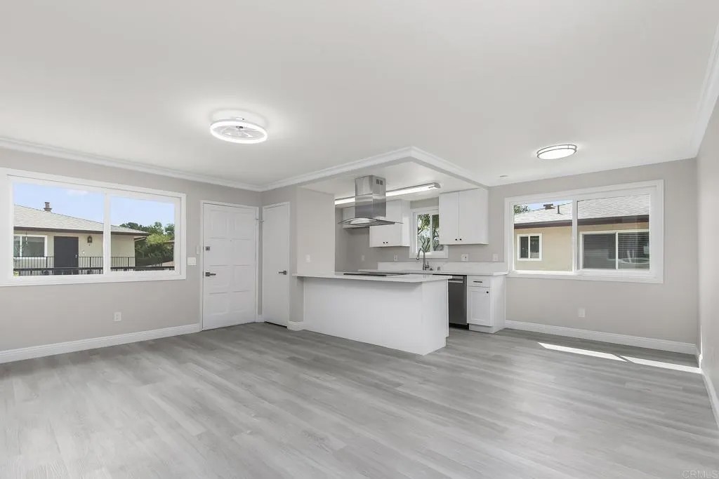 9857 MISSION GORGE RD 4