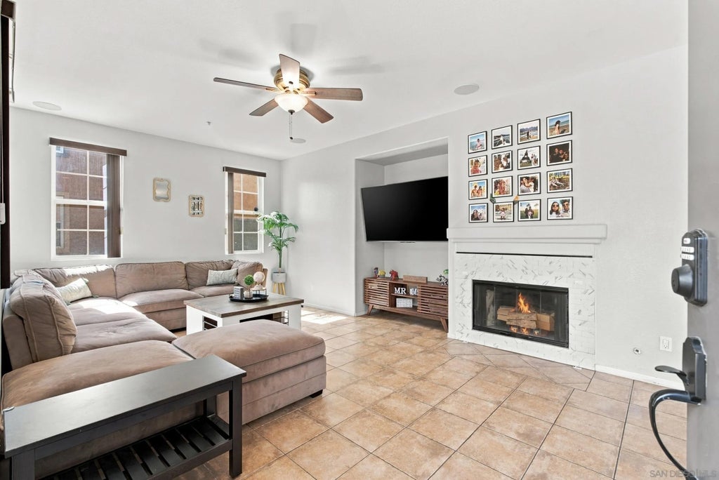 Photo of 1555 Caminito Zaragosa, Chula Vista, CA 91913 (MLS # 260025473)