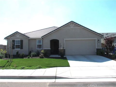 Photo of 4758 Bellaire, Clovis, CA 93619 (MLS # FR26059779)