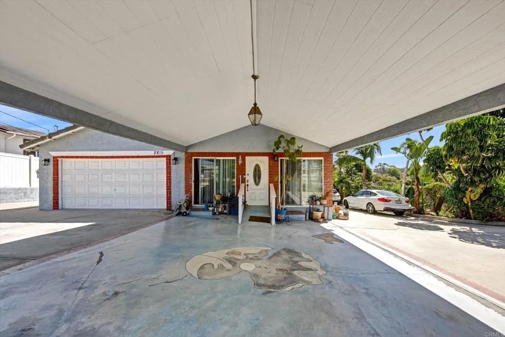 2815 Prospect Street