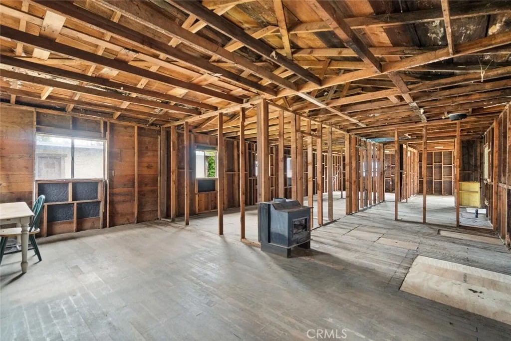 1471 Hawthorne Avenue