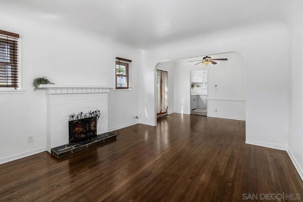 Photo of 1674-1676 Cable St, San Diego, CA 92107 (MLS # 260006512)