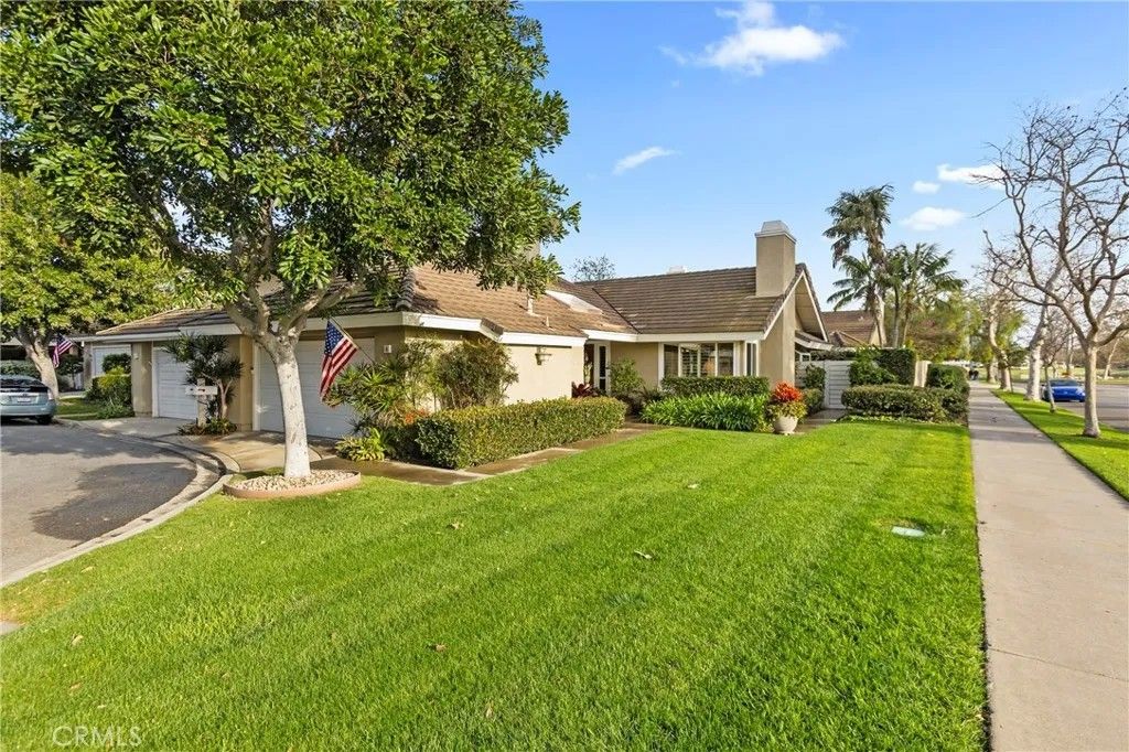 Photo of 9 Singingwood #35, Irvine, CA 92614 (MLS # OC26016959)