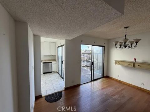 Tiny photo for 9620 Sepulveda #39, North Hills, CA 91343 (MLS # SR26099173)
