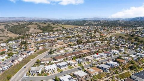 Tiny photo for 657 Vista Pacifica Circle, Pismo Beach, CA 93449 (MLS # SC25166070)