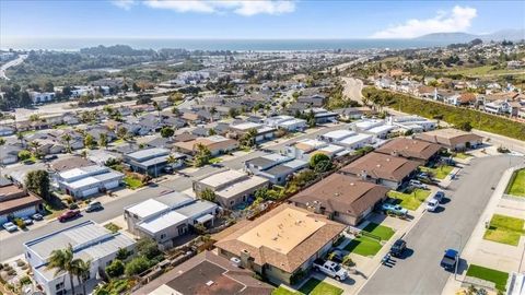 Tiny photo for 657 Vista Pacifica Circle, Pismo Beach, CA 93449 (MLS # SC25166070)