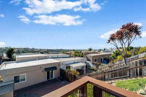 Tiny photo for 657 Vista Pacifica Circle, Pismo Beach, CA 93449 (MLS # SC25166070)