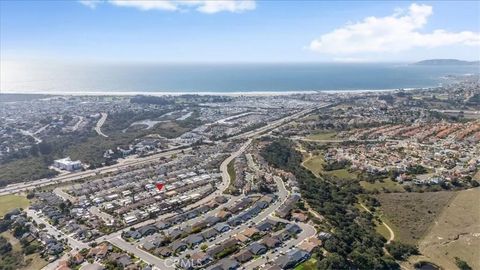 Tiny photo for 657 Vista Pacifica Circle, Pismo Beach, CA 93449 (MLS # SC25166070)