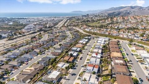 Tiny photo for 657 Vista Pacifica Circle, Pismo Beach, CA 93449 (MLS # SC25166070)