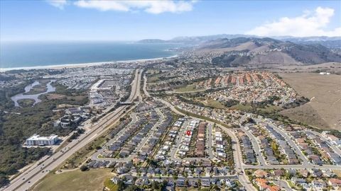 Tiny photo for 657 Vista Pacifica Circle, Pismo Beach, CA 93449 (MLS # SC25166070)